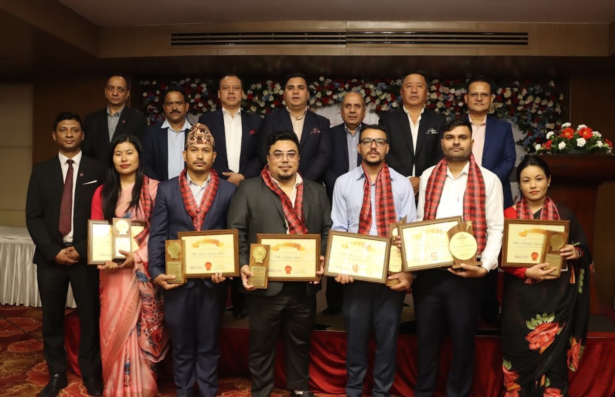 City Express Celebrates 18 years Anniversary